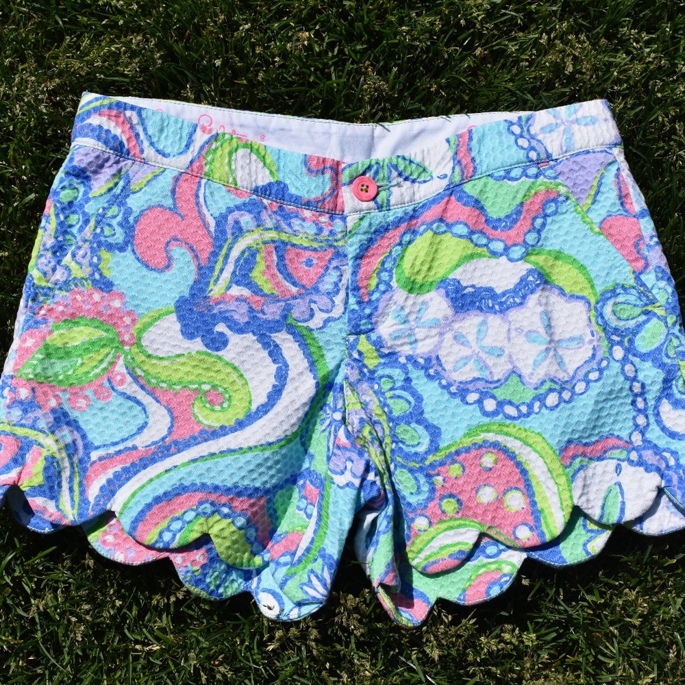 The Buttercup Short